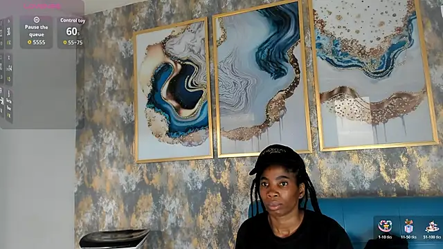 Snapshot of MonicaSchwartz chatting on 10-27-25, 07:51 MonicaSchwartz online show from 10-27-25, 07:51