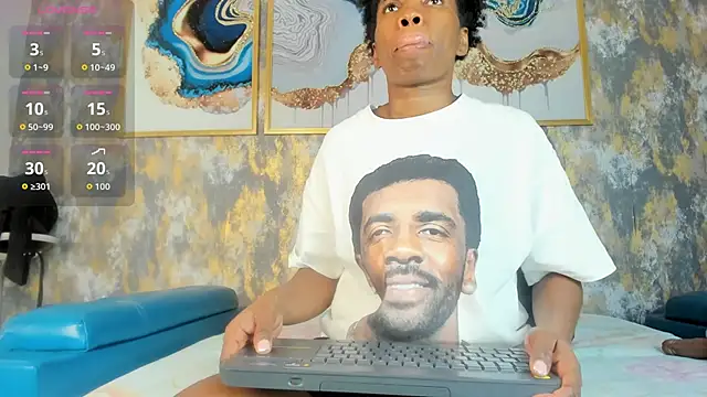 Snapshot of MonicaSchwartz chatting on 11-20-25, 07:57 MonicaSchwartz online show from 11-20-25, 07:57