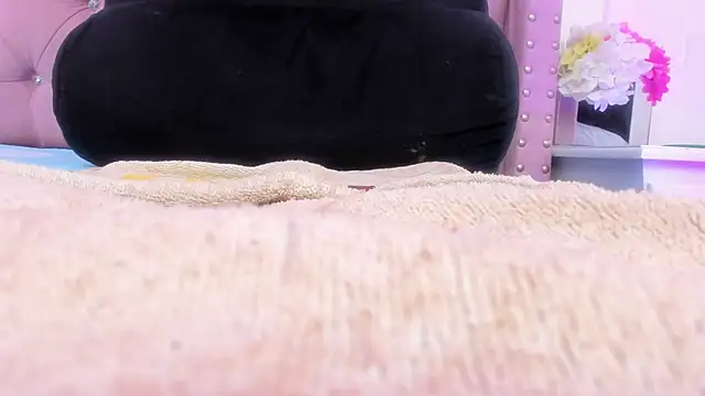 MonicaSchwartz online show from 03-19-26, 09:13