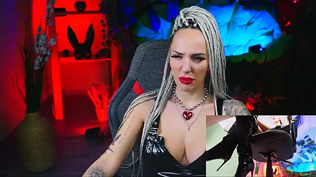 MonicaMaxwel online show from 02-19-25, 06:21