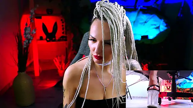 MonicaMaxwel online show from 02-25-25, 02:44