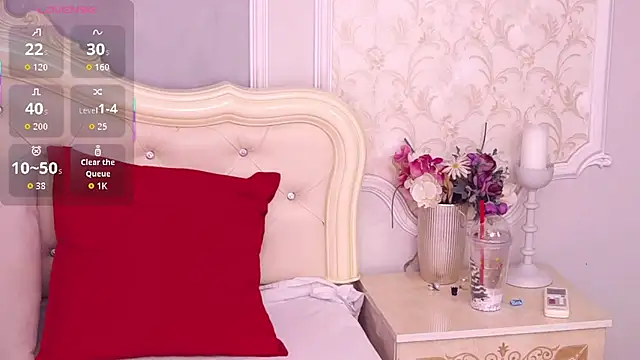 Snapshot of HeidiLust chatting on 09-26-25, 05:28 HeidiLust online show from 09-26-25, 05:28