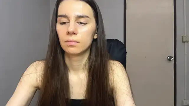 Snapshot of SassyJessi chatting on 11-12-25, 04:13 SassyJessi online show from 11-12-25, 04:13