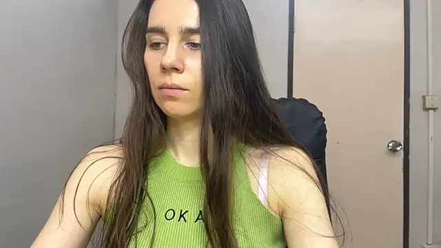 Snapshot of SassyJessi chatting on 11-26-25, 04:13 SassyJessi online show from 11-26-25, 04:13