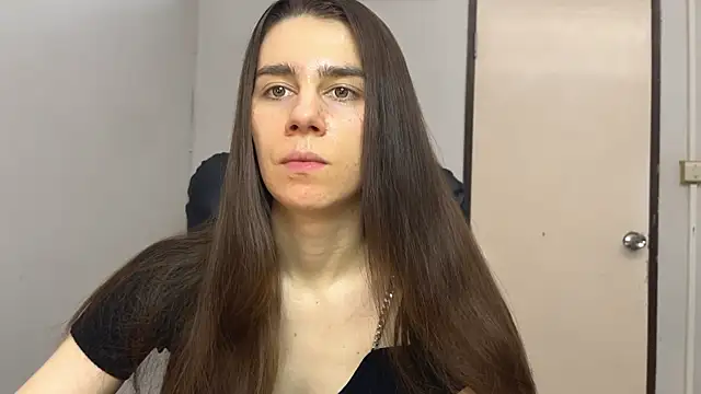 Snapshot of SassyJessi chatting on 12-04-25, 04:11 SassyJessi online show from 12-04-25, 04:11