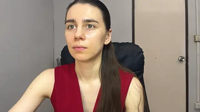 Snapshot of SassyJessi chatting on 12-16-25, 04:17 SassyJessi online show from 12-16-25, 04:17