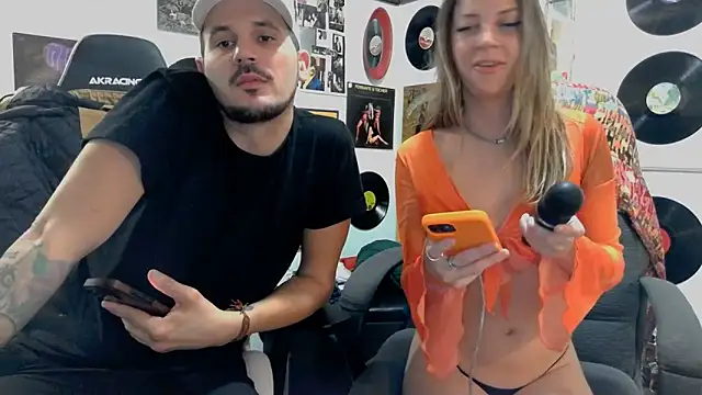 Snapshot of molly_witha_chance chatting on 01-18-25, 05:31 molly witha chance online show from 01-18-25, 05:31