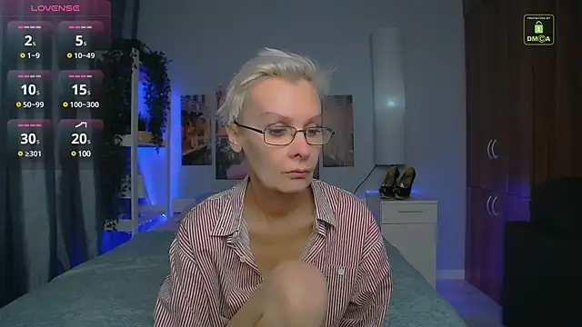 HelgaHimmell online show from 12-09-24, 03:22