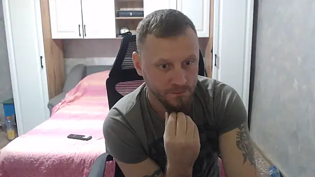 ANGELALEXYNO2024 online show from 10-29-25, 06:09