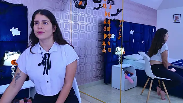 LexaDeRusso online show from 11-01-25, 07:49