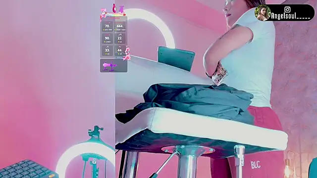 Snapshot of Angelst__ chatting on 06-27-26, 08:47 Angelst online show from 06-27-26, 08:47