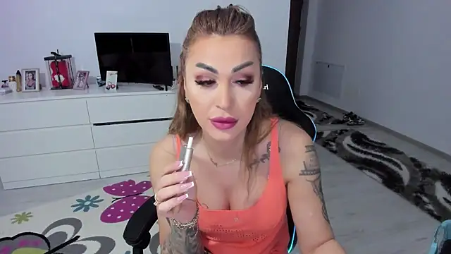 GlossyDiamondX online show from 03-20-25, 05:46