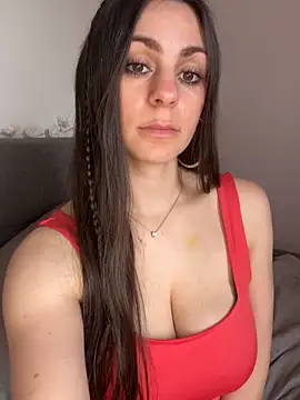 Snapshot of Loella-Rose chatting on 03-21-25, 08:39 Loella-Rose online show from 03-21-25, 08:39