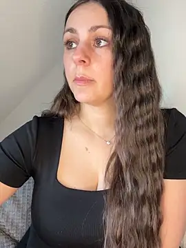 Loella-Rose online show from 04-27-26, 06:33