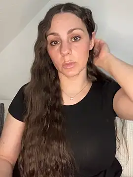 Loella-Rose online show from 04-28-26, 08:25