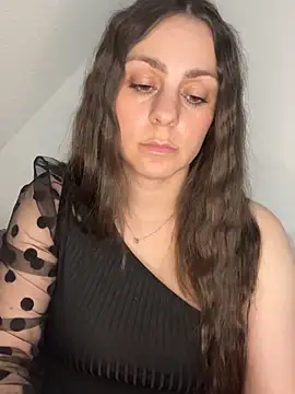 Loella-Rose online show from 04-29-26, 08:04