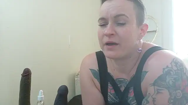 quinnmariexo online show from 03-24-26, 07:30