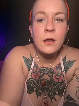 quinnmariexo online show from 05-29-26, 05:22
