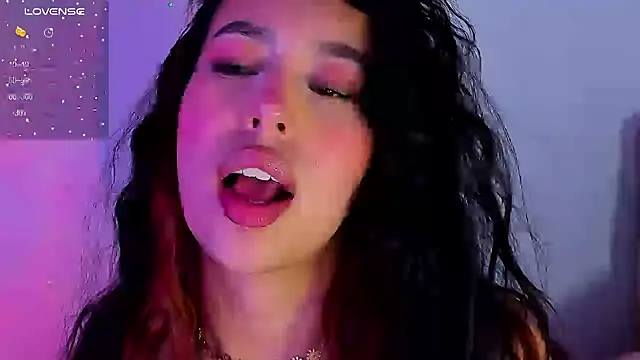 Snapshot of youpinkgirl_ chatting on 01-29-25, 04:47 youpinkgirl online show from 01-29-25, 04:47