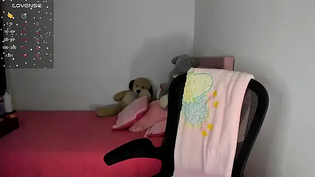 Snapshot of youpinkgirl_ chatting on 02-07-25, 12:31 youpinkgirl online show from 02-07-25, 12:31