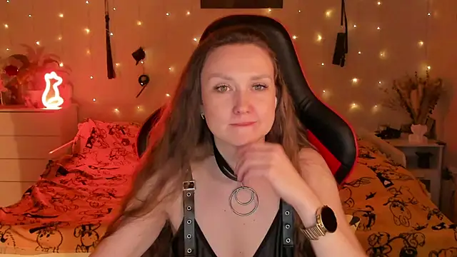 desperatehousewife   online show from 09-16-25, 06:20