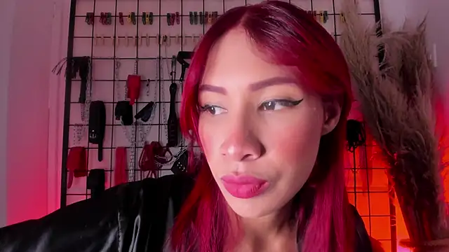 charrlotte quinn online show from 10-10-25, 09:14