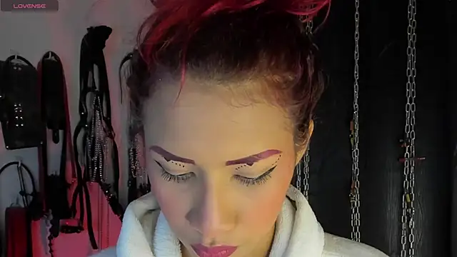 Snapshot of charrlotte_quinn chatting on 07-03-26, 12:17 charrlotte quinn online show from 07-03-26, 12:17