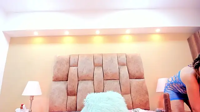 MiiaHot online show from 03-15-25, 01:40