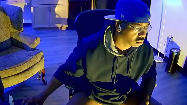 Snapshot of Southernfuckery chatting on 02-05-26, 01:10 Southernfuckery online show from 02-05-26, 01:10