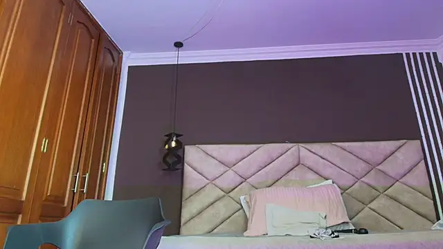 Raquel jones online show from 03-15-25, 05:48