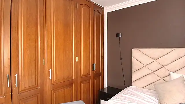 Raquel jones online show from 02-01-26, 12:04