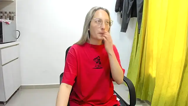 Adele johnsonn1 online show from 12-18-24, 03:44