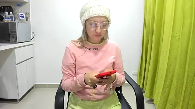 Adele johnsonn1 online show from 01-29-25, 10:27