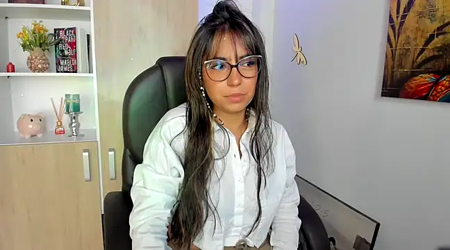 Snapshot of Isabellaa22_1 chatting on 03-17-25, 04:54 Isabellaa22 1 online show from 03-17-25, 04:54