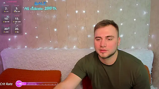 Snapshot of enjoy019 chatting on 12-24-24, 12:55 enjoy019 online show from 12-24-24, 12:55