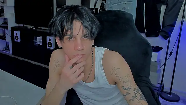 MarkBrowniii online show from 04-13-26, 03:23