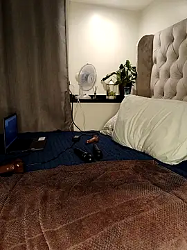 Nattybae09 online show from 03-25-26, 07:53