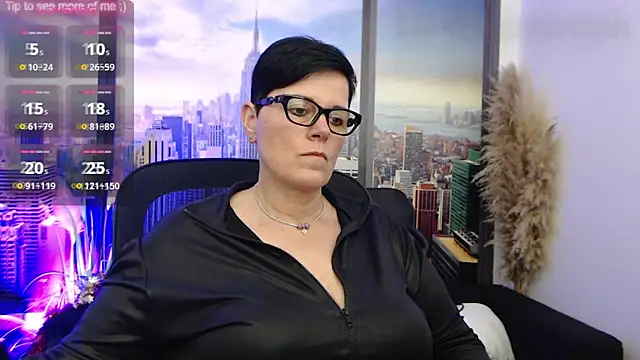 Snapshot of ninarandmann chatting on 01-10-25, 05:45 ninarandmann online show from 01-10-25, 05:45