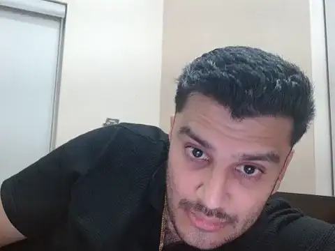 Snapshot of robintoit chatting on 04-20-26, 02:53 robintoit online show from 04-20-26, 02:53