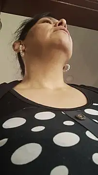 Natasha milf   online show from 12-05-25, 12:36