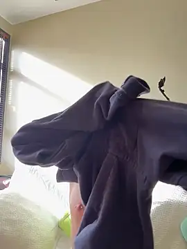 Bonniepark online show from 10-13-25, 12:38