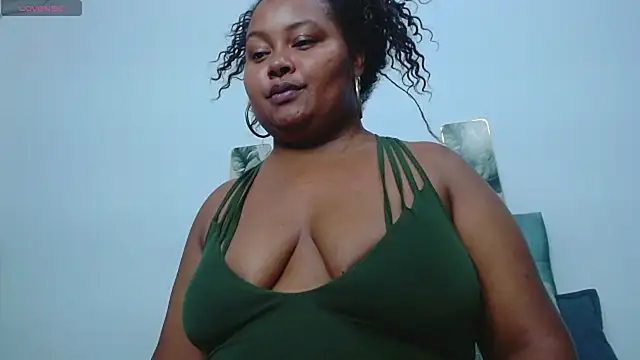 Snapshot of lorenxtaylor chatting on 01-16-25, 09:27 lorenxtaylor online show from 01-16-25, 09:27