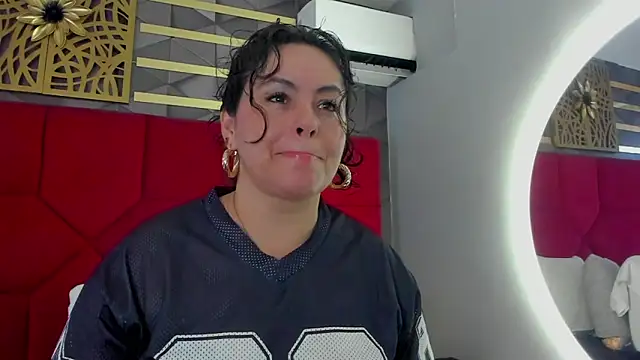 Snapshot of hanny_milf chatting on 05-02-26, 11:59 hanny milf online show from 05-02-26, 11:59
