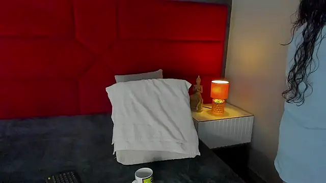 Snapshot of hanny_milf chatting on 05-03-26, 11:49 hanny milf online show from 05-03-26, 11:49