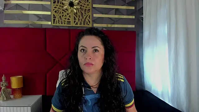 Snapshot of hanny_milf chatting on 06-17-26, 11:45 hanny milf online show from 06-17-26, 11:45