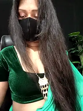 Idhika Paul online show from 09-28-25, 09:58