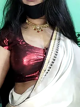 Idhika Paul online show from 02-23-26, 12:19