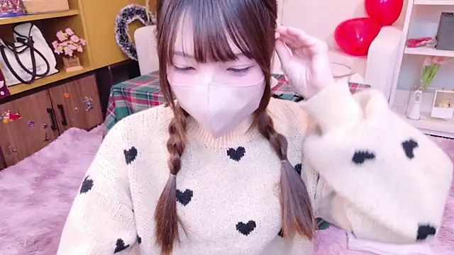 Snapshot of Naachan_ chatting on 02-13-25, 02:52 Naachan online show from 02-13-25, 02:52