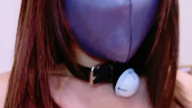 Yui-Ch online show from 12-04-24, 02:37