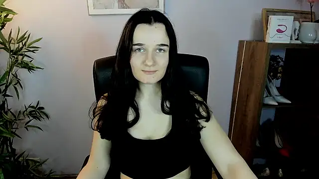 Snapshot of KateDelight chatting on 02-27-25, 05:47 KateDelight online show from 02-27-25, 05:47